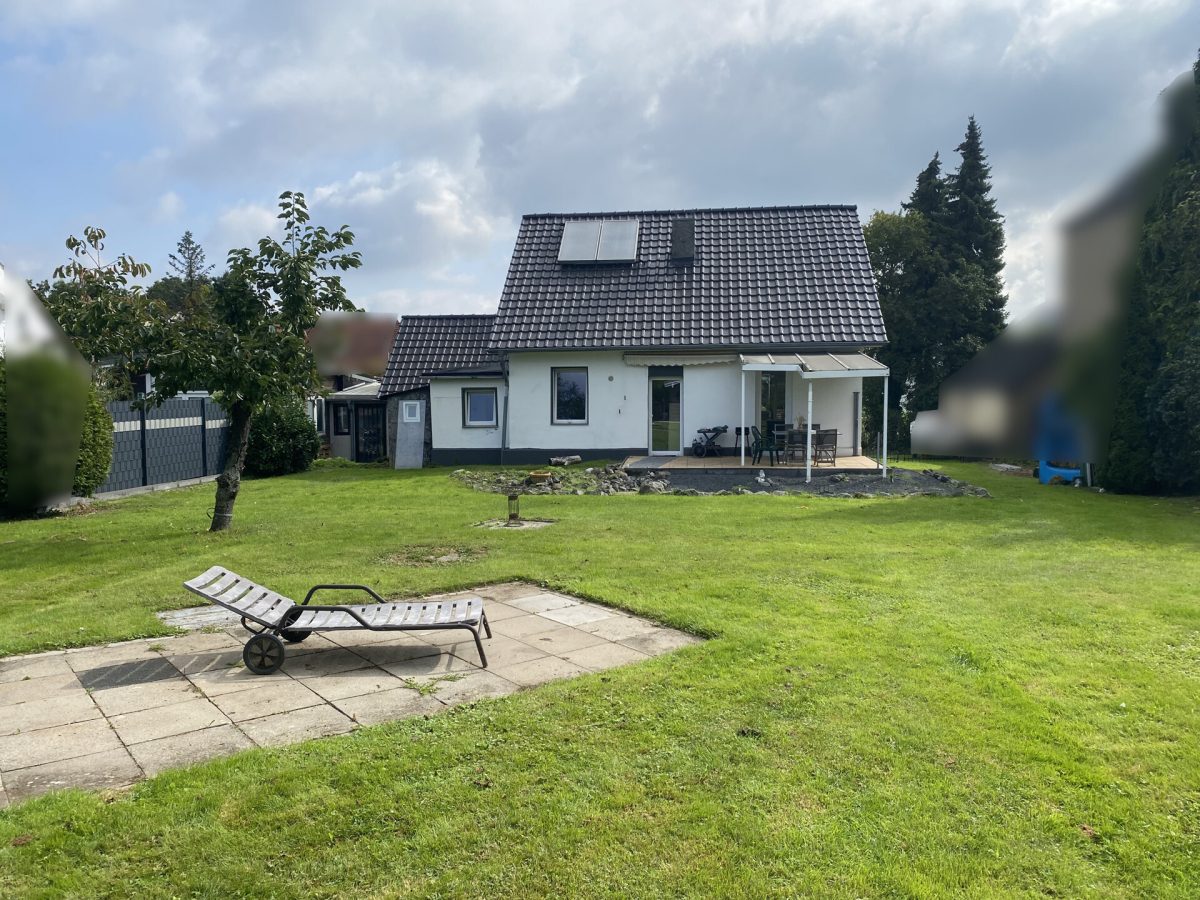 Immobilienangebot - Minden / Meißen - Alle - Haus im Grünen mit traumhafter Fernsicht