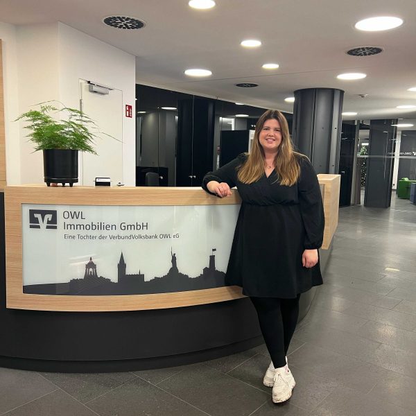 OWL-Immobilien-Team-Social-Media-Carina-Kessler OWL-Immobilien-Team-Social-Media-Carina-Kessler