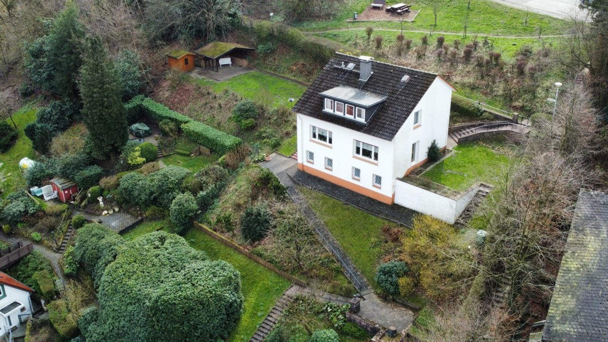 Außenansicht Immobilienangebot - Oerlinghausen - Alle - Ihr neuer, atemberaubender Weitblick am Waldrand