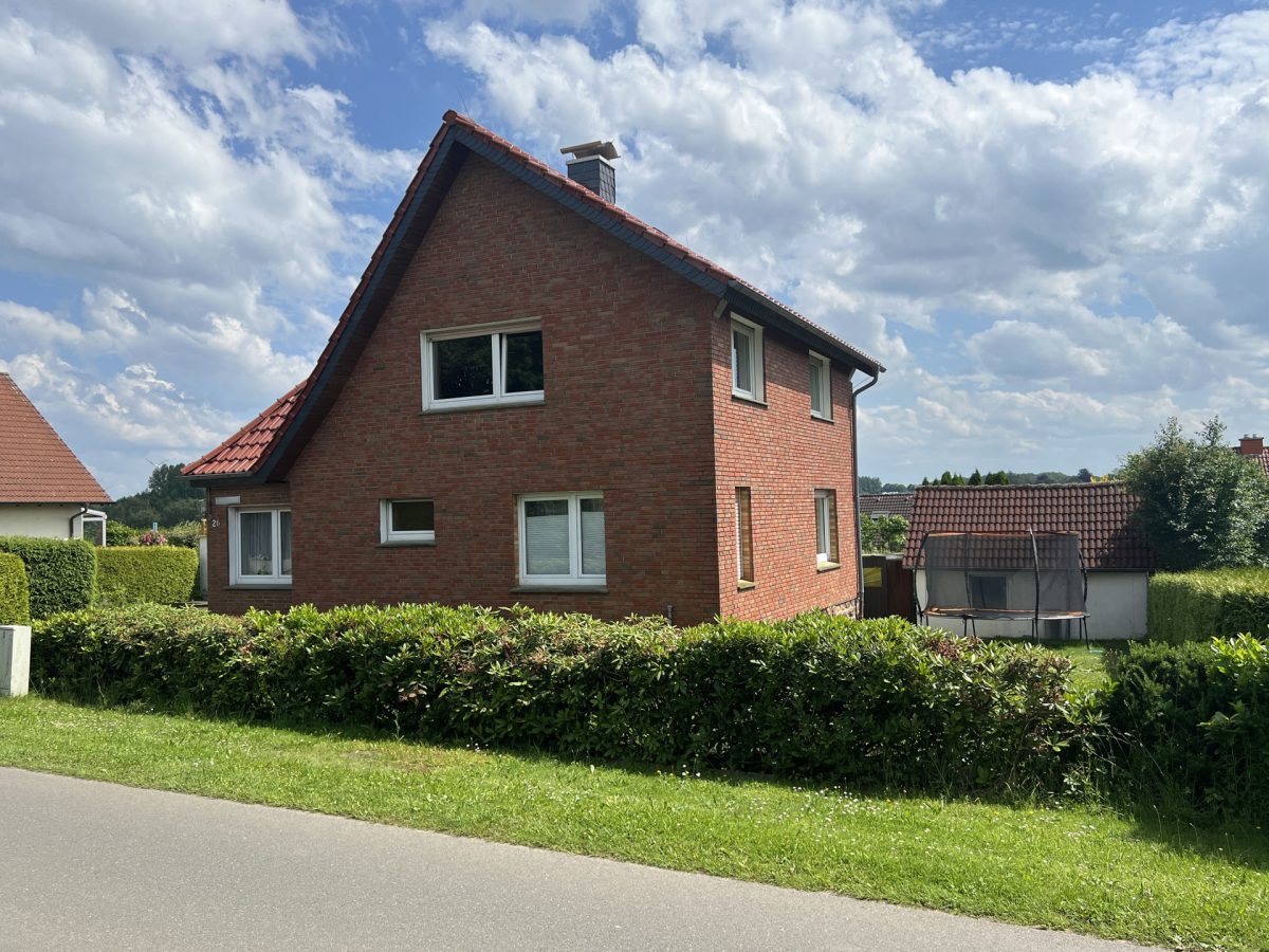Immobilienangebot - Blomberg / Altendonop - Alle - Idyllisch gelegenes Einfamilienhaus