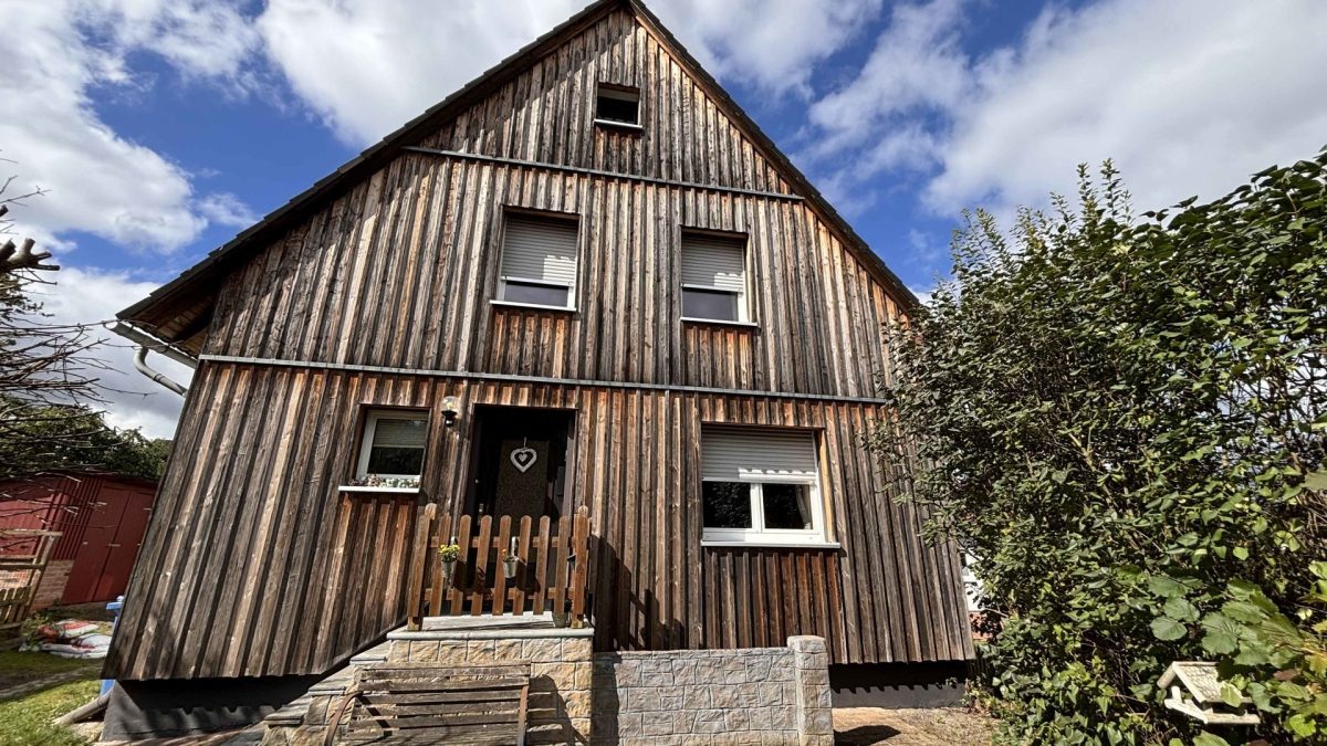 Immobilienangebot – Höxter / Fürstenau – Alle – Zum Einzug bereites Einfamilienhaus Immobilienangebot - Höxter / Fürstenau - Alle - Zum Einzug bereites Einfamilienhaus