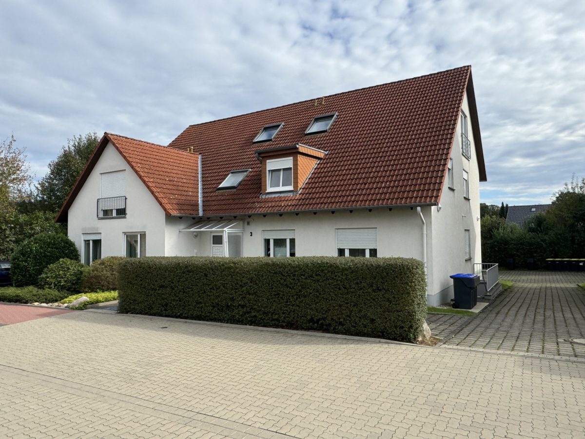 Außenansicht Immobilienangebot - Lemgo - Alle - Weitläufige Kapitalanlage auf 2 Etagen