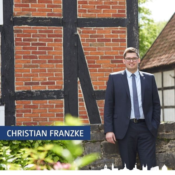OWL Immobilien GmbH-Mitarbeitermittwoch-Christian Franzke OWL Immobilien GmbH-Mitarbeitermittwoch-Christian Franzke
