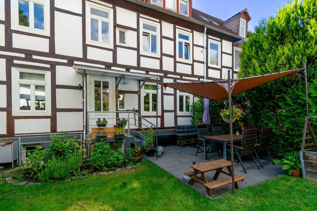 Immobilienangebot - Detmold - Alle - Historisches Stadthaus in Detmold – vielseitig nutzbar, zentral gelegen, ohne Denkmalschutz!