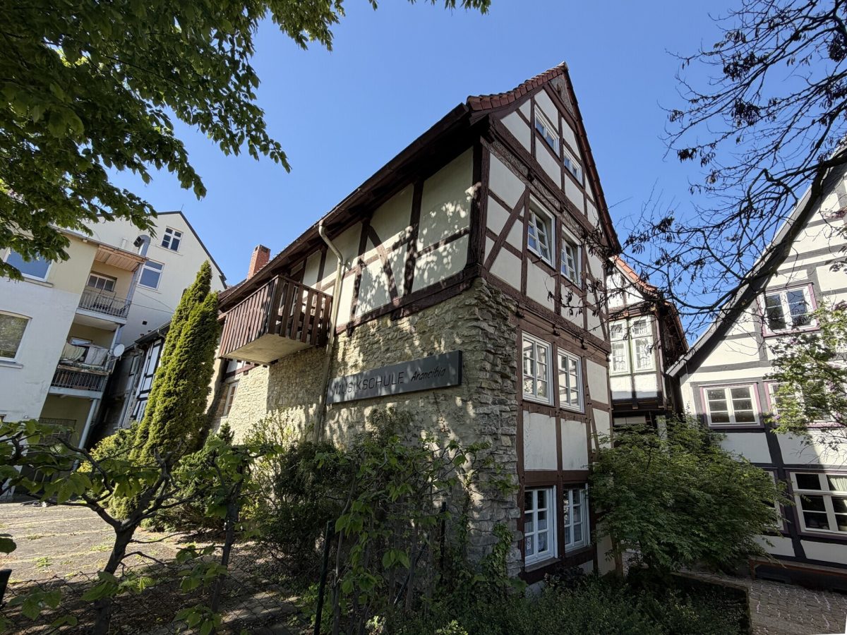 Titelbild Immobilienangebot - Detmold - Alle - Ein Stadthaus mit Historie!