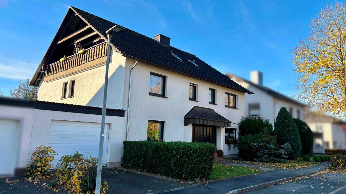 Außenbild Immobilienangebot - Warburg - Alle - Gepflegtes und vollvermietetes Mehrfamilienhaus in guter Lage