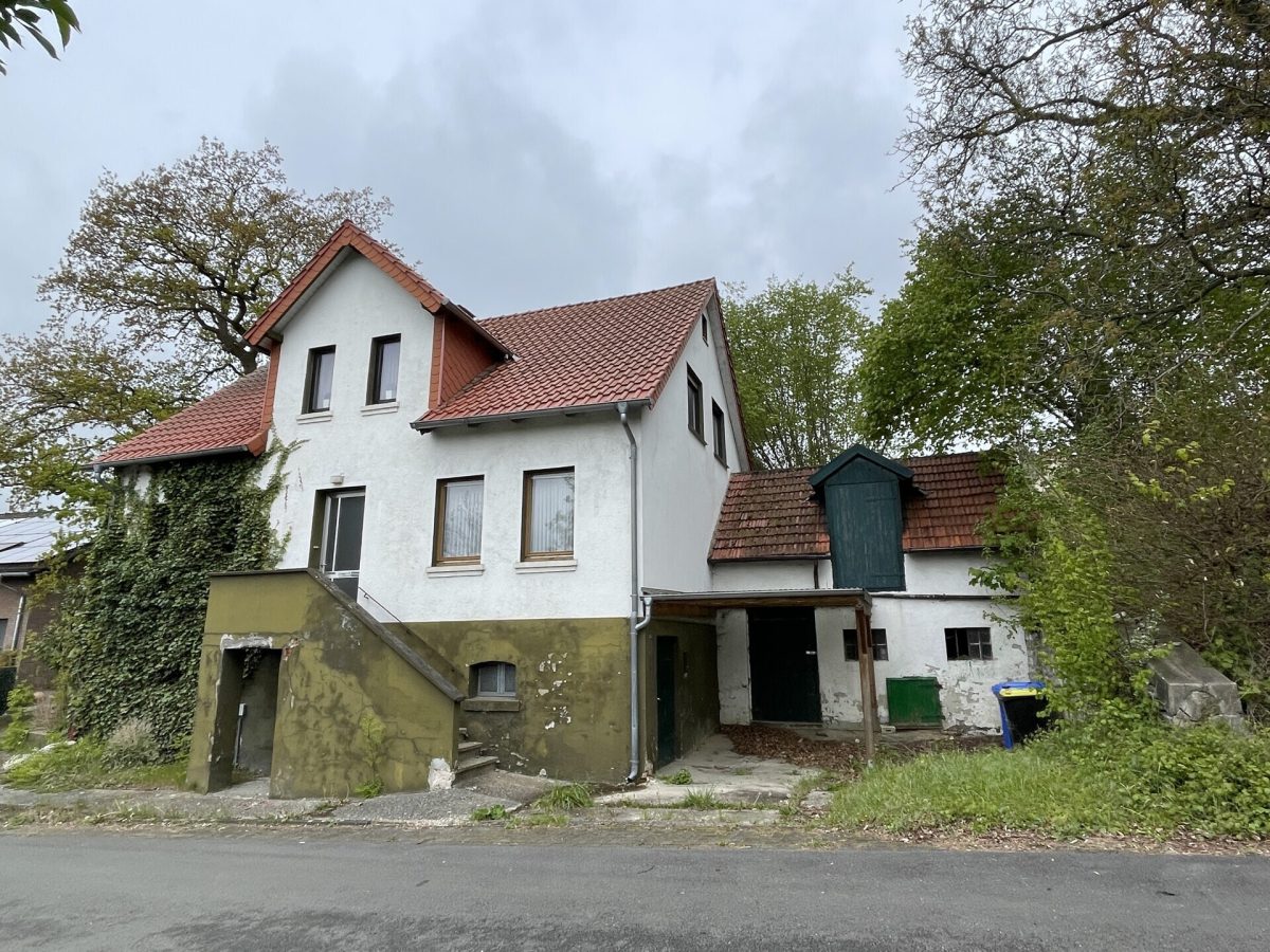 Immobilienangebot - Borchen - Alle - Grundstück mit Altbestand in attraktiver Lage