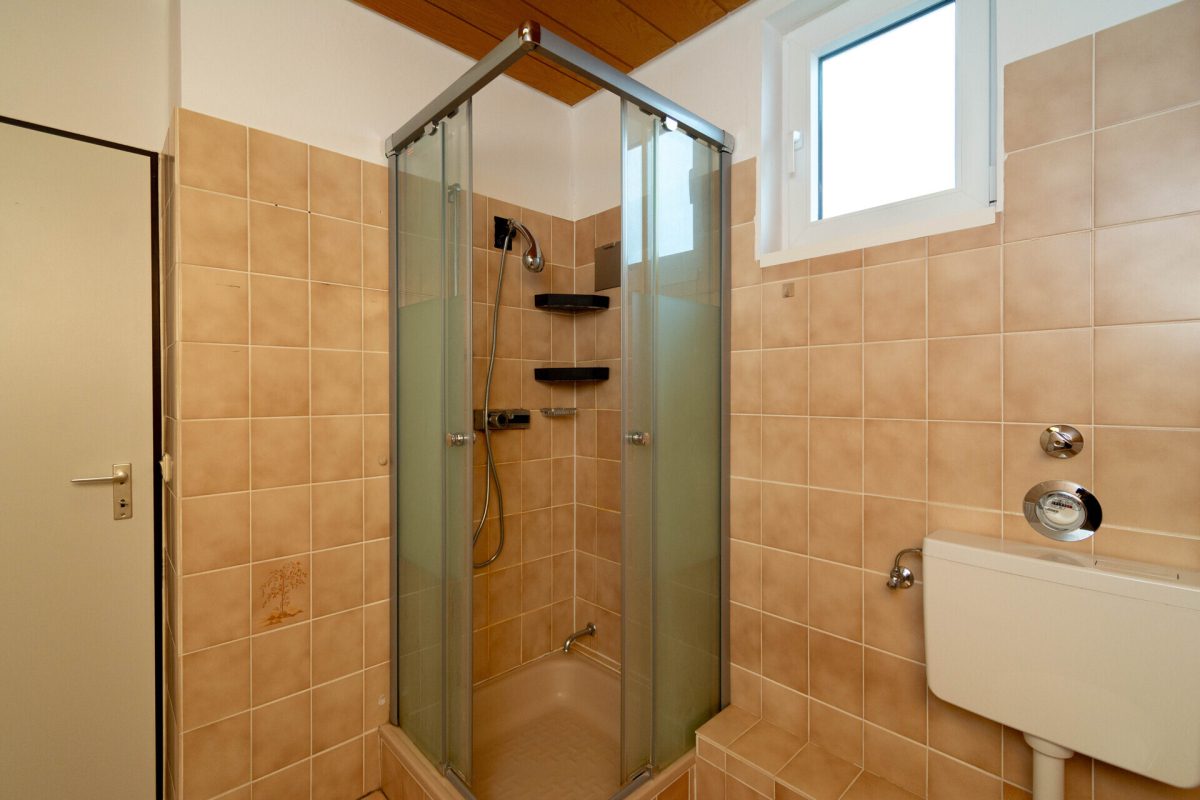 Immobilienangebot - Lemgo - Alle - Charmante Dachgeschosswohnung in ruhiger und zentraler Lage von Lemgo!