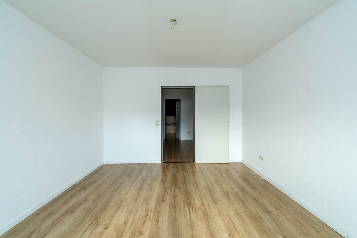Immobilienangebot - Lemgo - Alle - Charmante Dachgeschosswohnung in ruhiger und zentraler Lage von Lemgo!