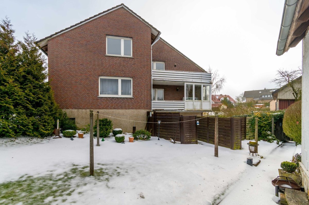 Immobilienangebot - Borchen / Dörenhagen - Alle - Ländlich gelegenes Wohnhaus mit großem Grundstück und vielseitigem Entwicklungspotenzial