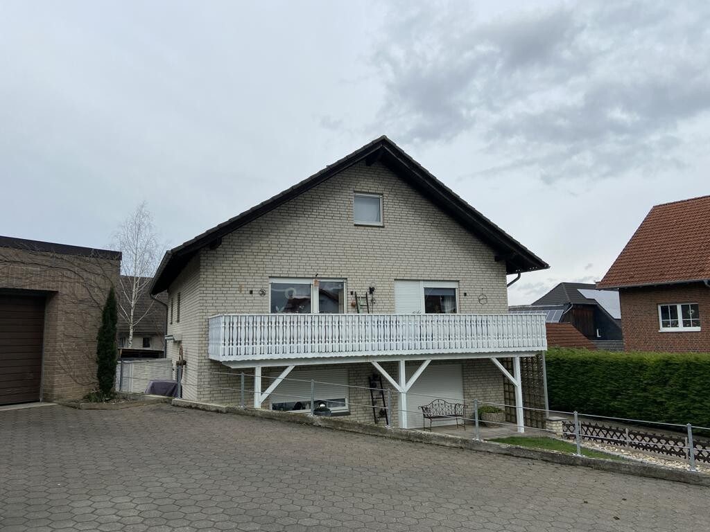 Immobilienangebot - Büren / Steinhausen - Alle - Vermietetes Einfamilienhaus