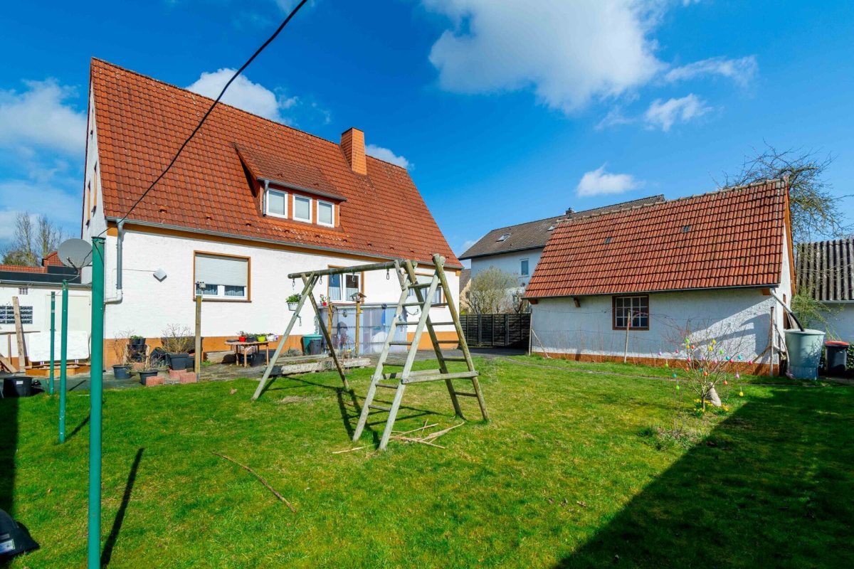Immobilienangebot - Paderborn / Sennelager - Alle - Zweifamilienhaus in ruhiger Lage