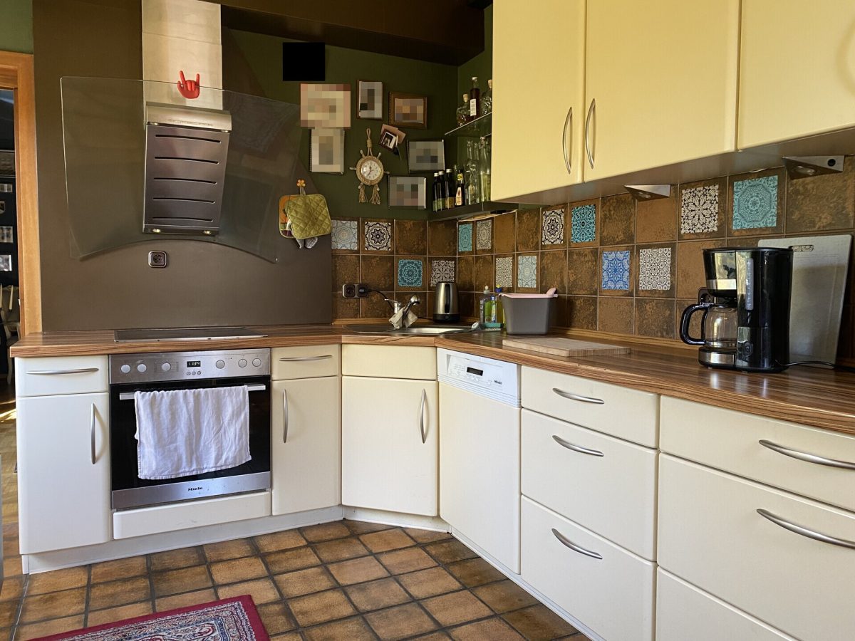 Immobilienangebot - Minden - Alle - Großzügiges Wohnen in ruhiger Lage – 
Einfamilienhaus mit Sauna und Kamin