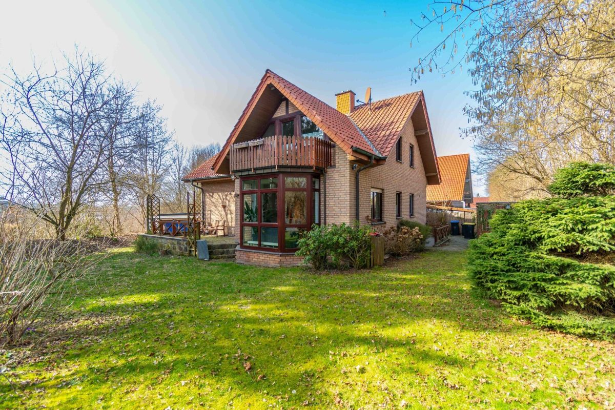 Immobilienangebot - Lichtenau - Alle - Gepflegtes Einfamilienhaus mit großem Garten in ruhiger Lage