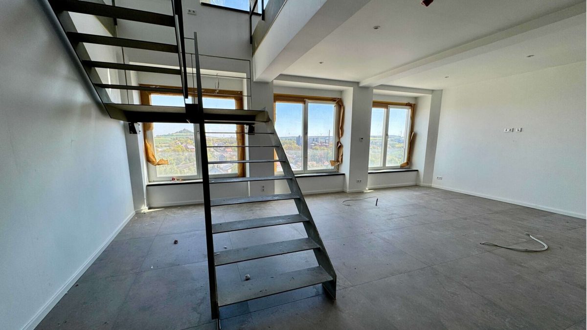 Immobilienangebot - Warburg - Alle - Einmalige Penthousewohnung über 2 Etagen mit Dachterrasse und Stellplatz