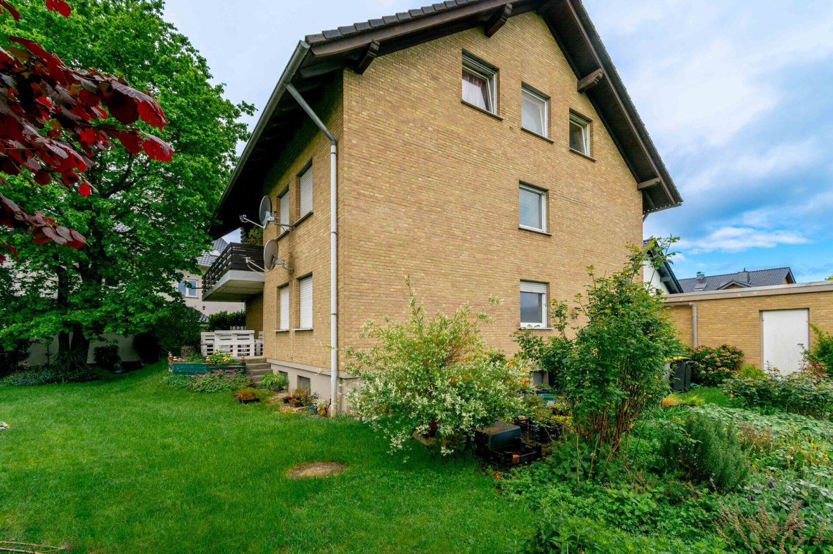 Immobilienangebot - Paderborn / Elsen - Alle - Dreifamilienhaus in Sackgassenlage