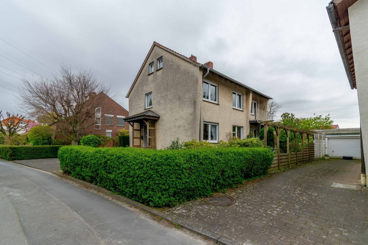 Immobilienangebot - Salzkotten - Alle - Zweifamilienhaus in beliebter Wohnlage