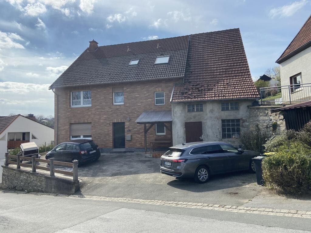 Immobilienangebot - Büren / Weine - Alle - Eine ganz besondere Gelegenheit - 2 Wohneinheiten plus ehemaliges Stallgebäude