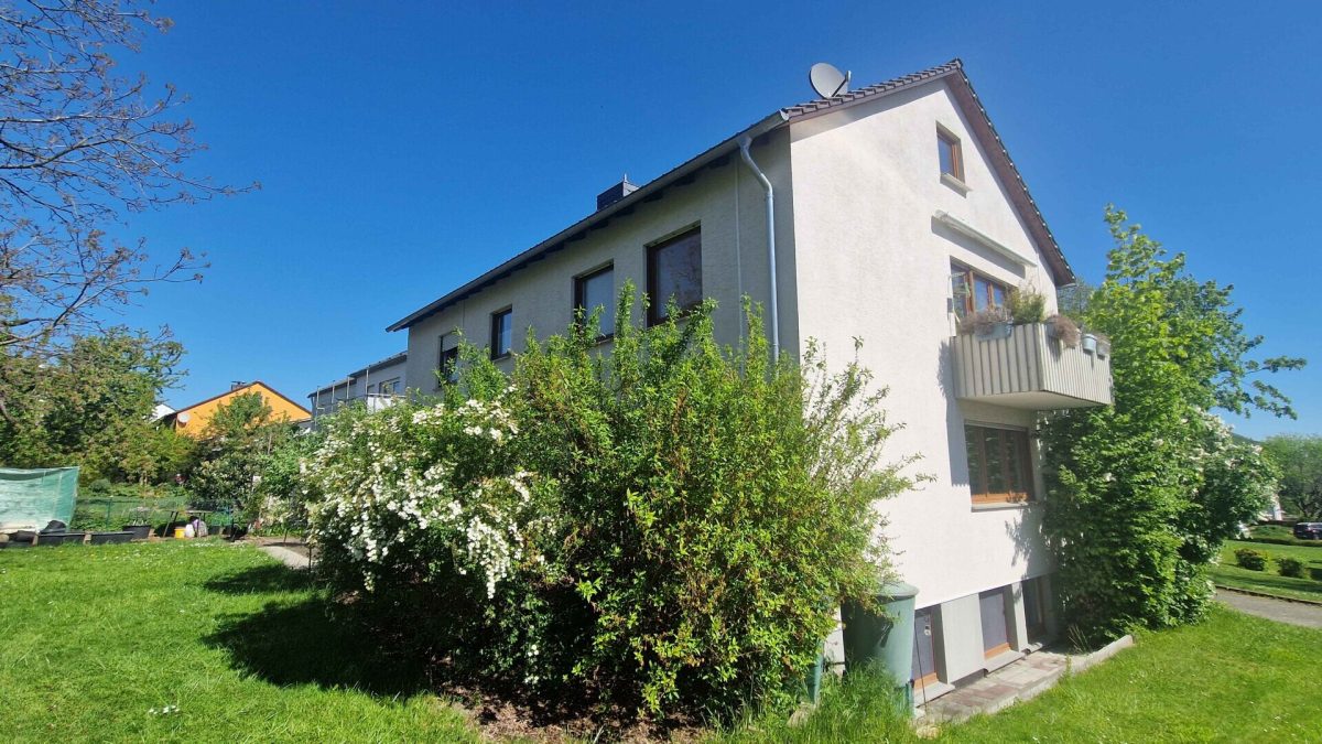 Immobilienangebot - Höxter - Alle - Attraktives Mehrfamilienhaus – ideale Kapitalanlage oder Mehrgenerationenwohnen