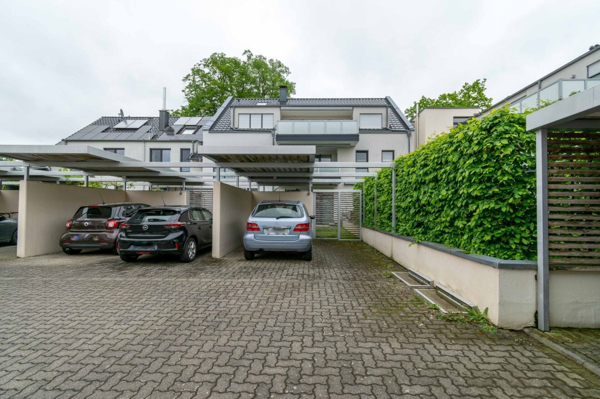 Immobilienangebot - Bad Lippspringe - Alle - Geräumige Erdgeschosswohnung mit eigenem Garten