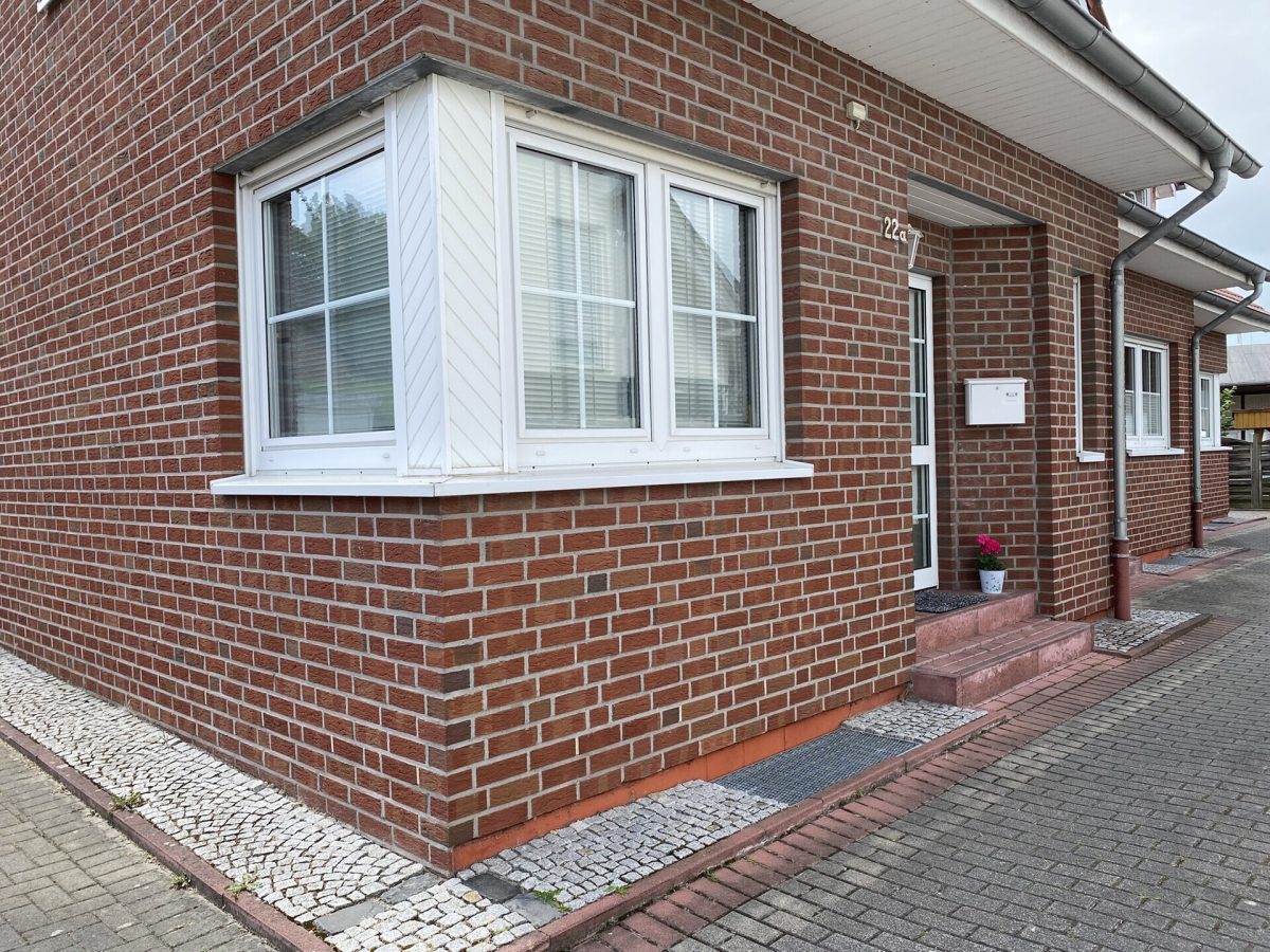 Immobilienangebot - Salzkotten - Alle - Reihenendhaus mit Garage in zentraler Lage