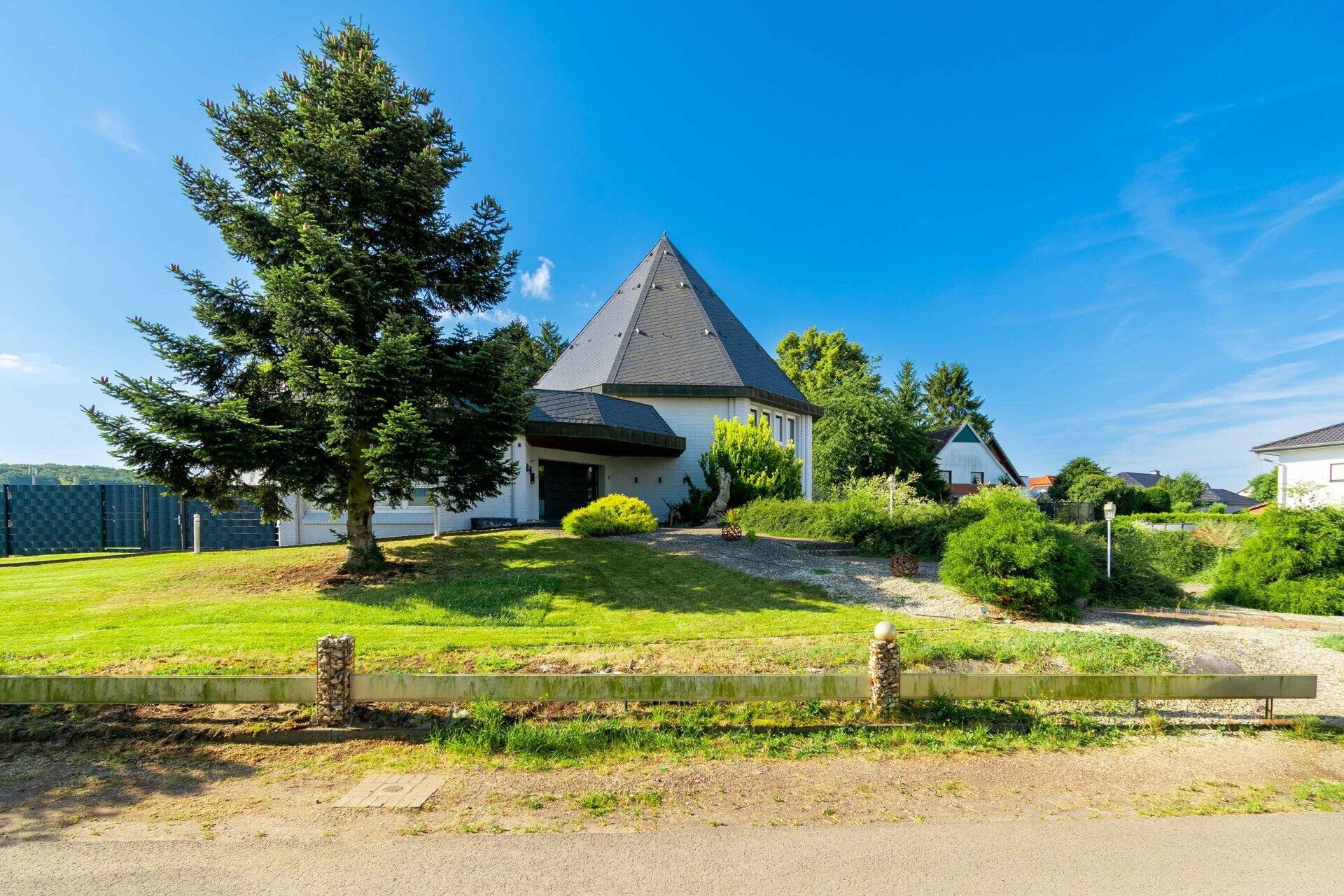 Immobilienangebot - Bad Oeynhausen - Alle - Außergewöhnliches Wohnanwesen mit einzigartiger Geschichte und exklusiver Ausstattung