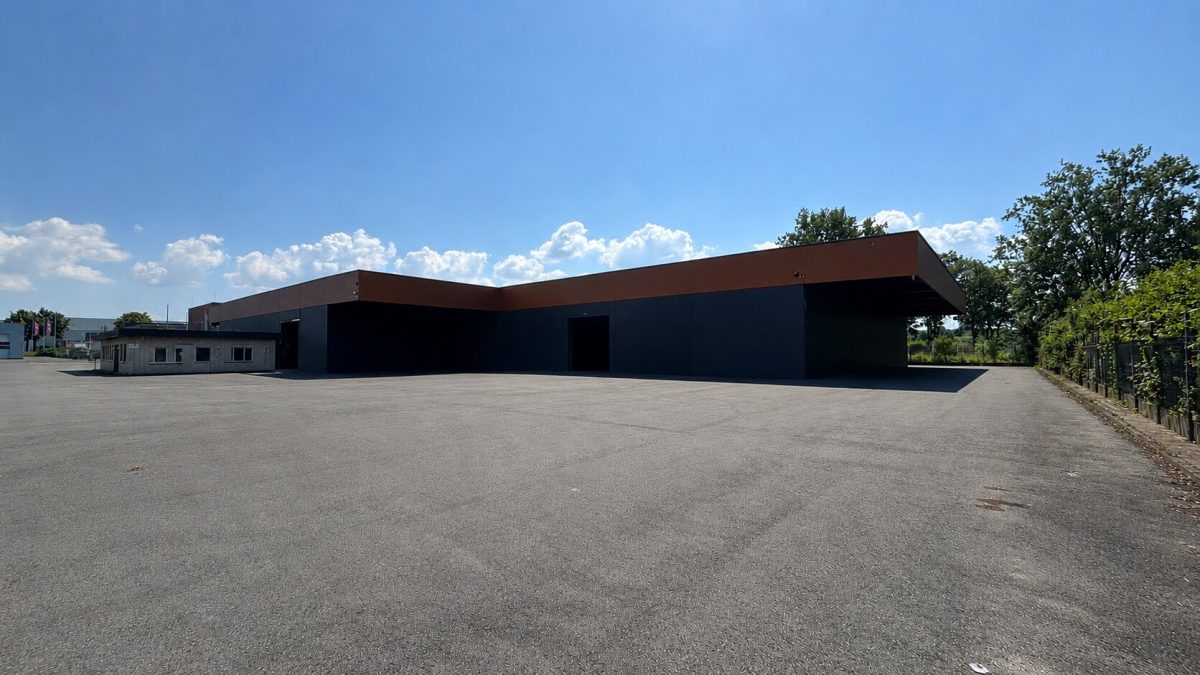 Immobilienangebot - Paderborn - Alle - Industriehallen mit großzügiger Freifläche und Büroeinheit in verkehrsgünstiger Lage