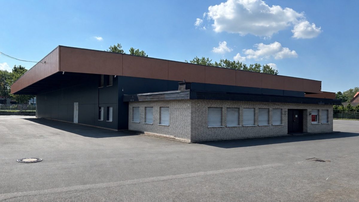 Immobilienangebot - Paderborn - Alle - Industriehallen mit großzügiger Freifläche und Büroeinheit in verkehrsgünstiger Lage