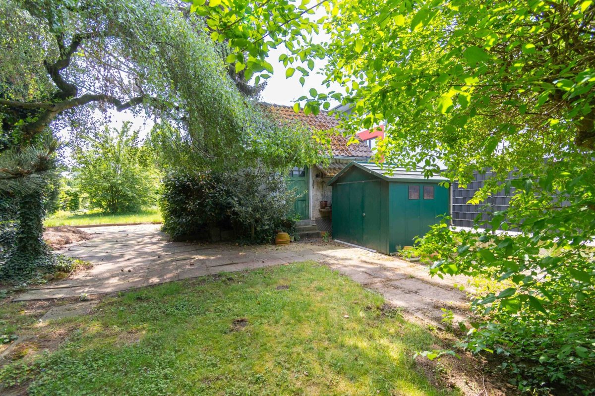 Immobilienangebot - Salzkotten - Grundstücke - Großzügiges Baugrundstück in zentraler Wohnlage