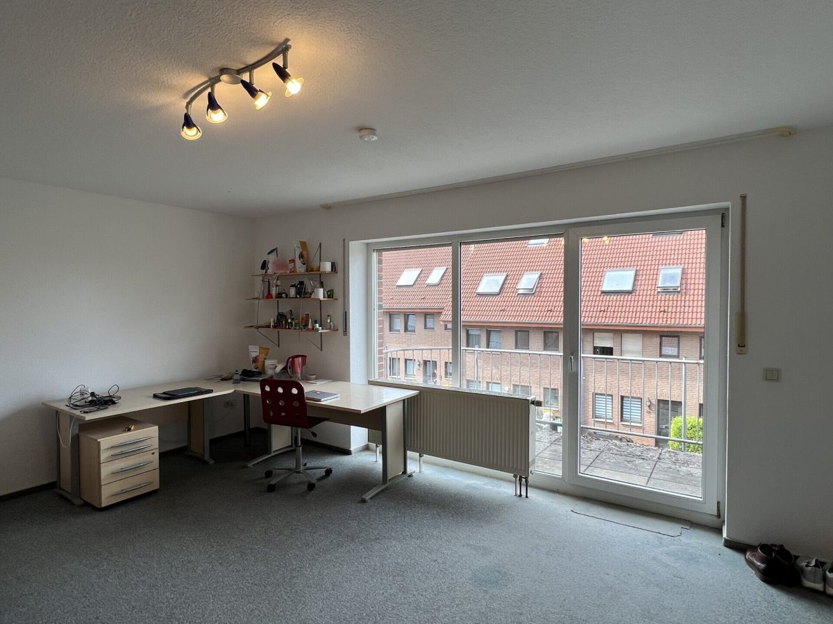 Immobilienangebot - Paderborn - Alle - Vermietete Eigentumswohnung mit Entwicklungspotential