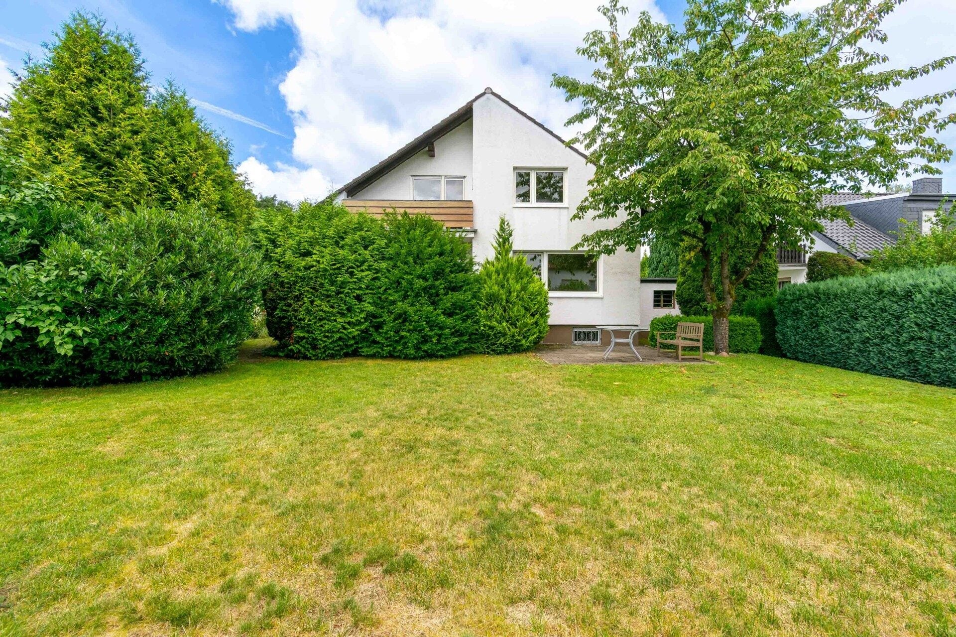 Immobilienangebot - Paderborn / Marienloh - Alle - Wohnen, wo Lebensqualität zu Hause ist. Einfamilienhaus