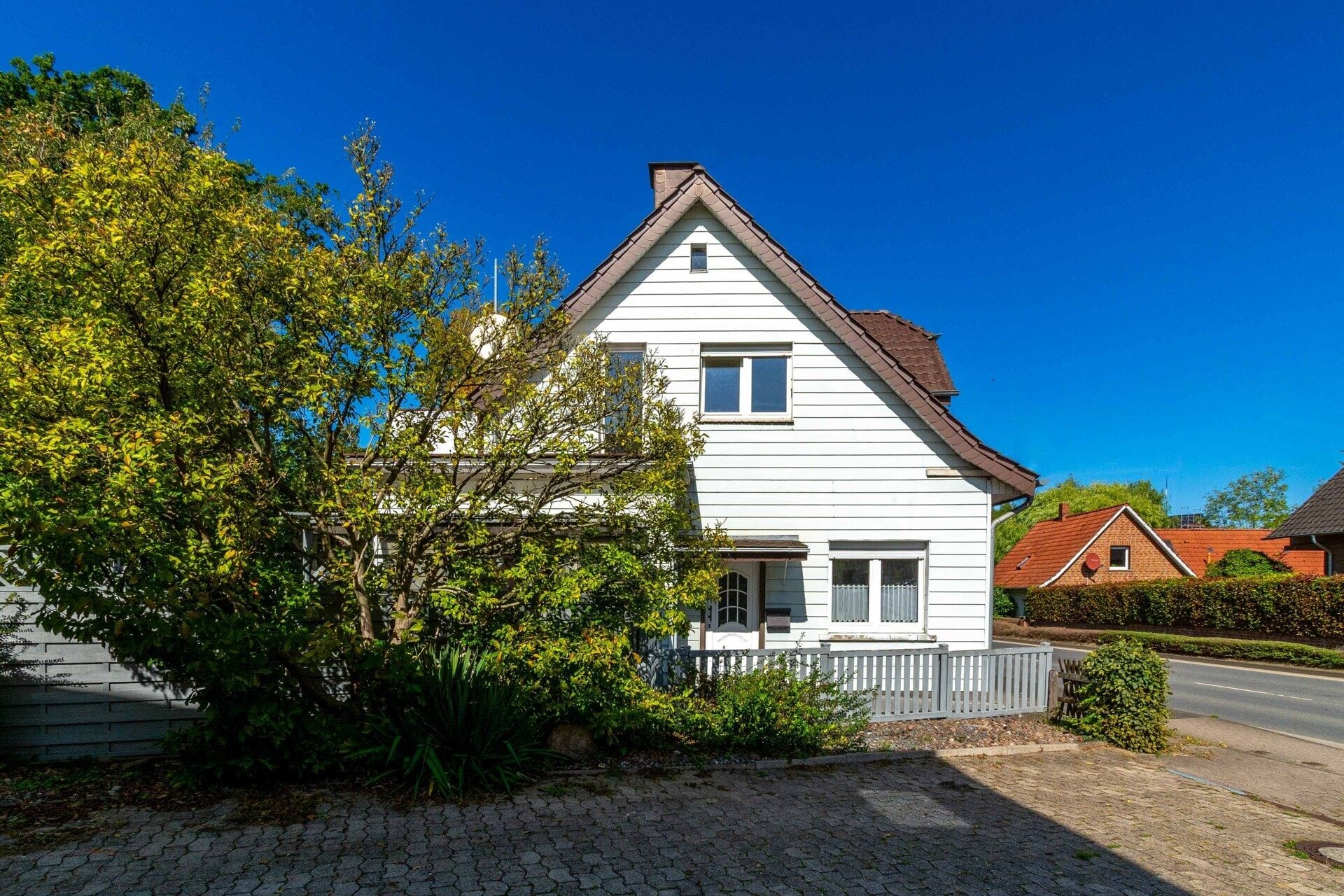 Immobilienangebot - Löhne / Gohfeld - Alle - Zweifamilienhaus mit Potenzial – ideal für Investoren oder Eigennutzer