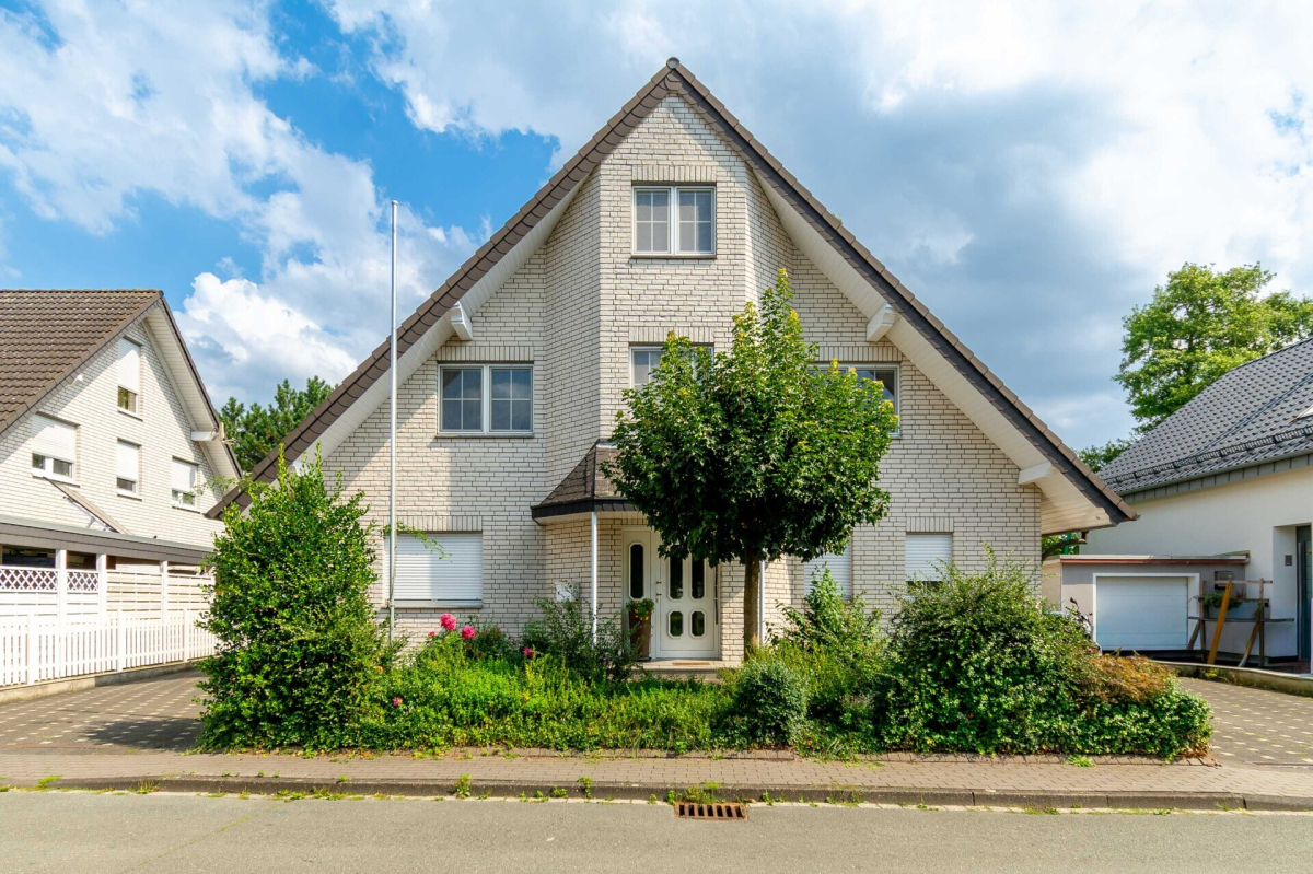 Immobilienangebot - Paderborn / Marienloh - Alle - Großzügige charmante Maisonette-Wohnung