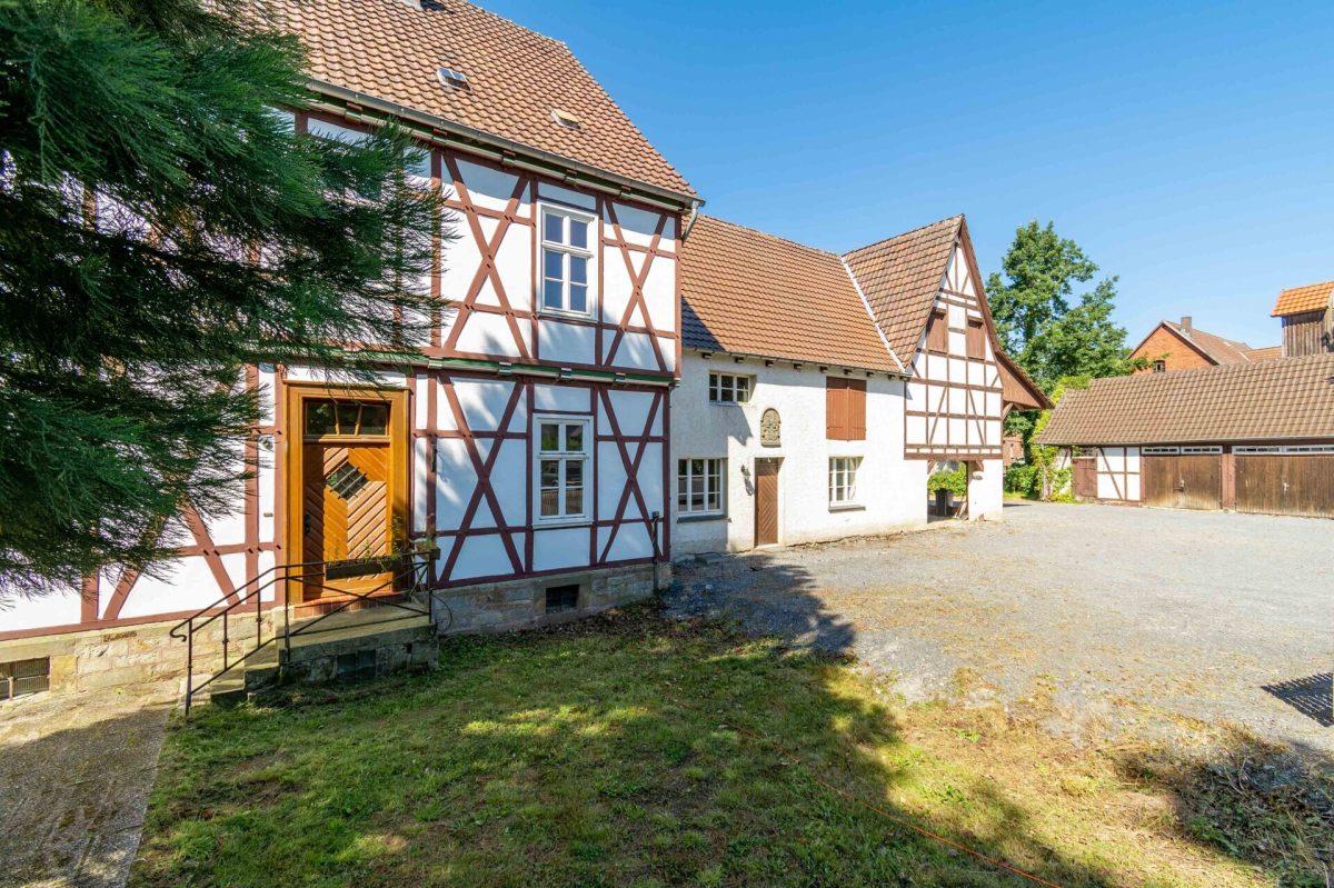 Immobilienangebot - Lichtenau - Alle - Exklusives Landhaus - Ein Anwesen mit Geschichte