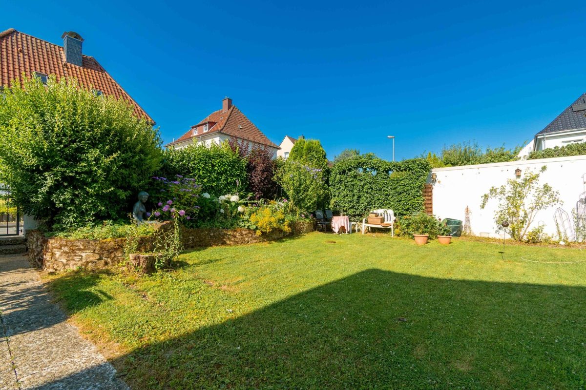 Immobilienangebot - Detmold - Alle - Zentral gelegenes, charmantes Wohnhaus
