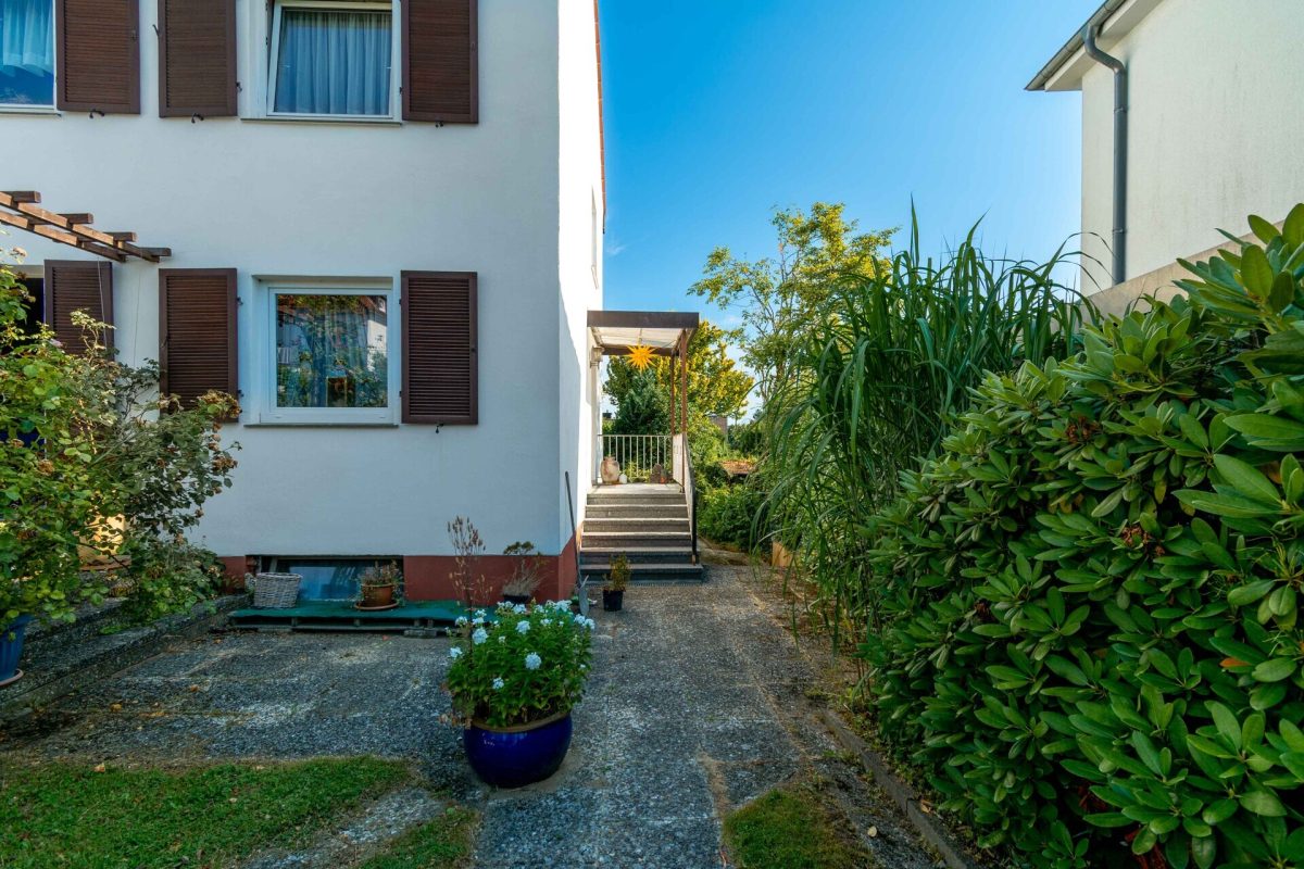 Immobilienangebot - Detmold - Alle - Zentral gelegenes, charmantes Wohnhaus