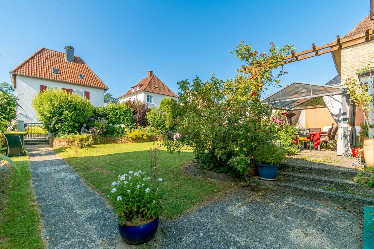 Immobilienangebot - Detmold - Alle - Zentral gelegenes, charmantes Wohnhaus