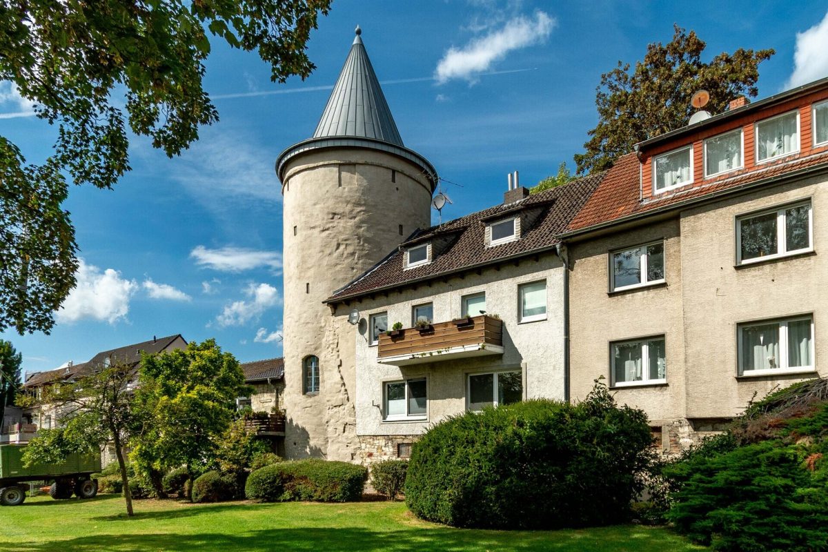 Immobilienangebot - Paderborn - Alle - Historisches Stadthaus mit Charakter - drei Wohneinheiten mitten im Zentrum