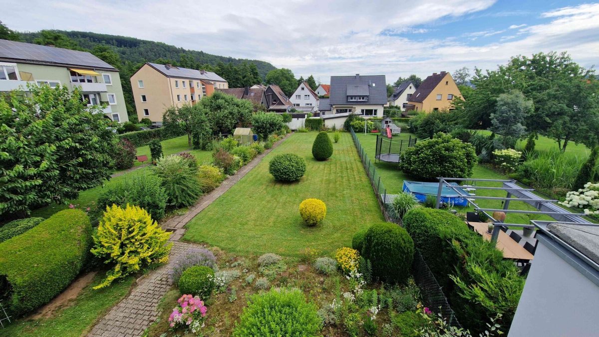 Immobilienangebot - Höxter - Alle - Doppelhaushälfte mit Gestaltungspotenzial