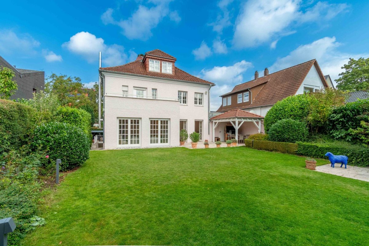 Immobilienangebot - Paderborn - Alle - Stilvolle Stadtvilla in begehrter Südstadt – klassischer Charme trifft moderne Eleganz