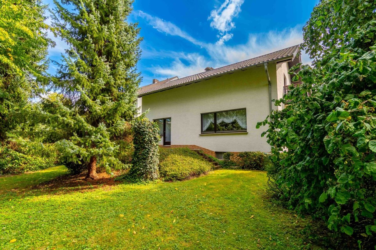 Immobilienangebot - Paderborn / Marienloh - Alle - Ihr Einfamilienhaus im Grünen – mit viel Raum für Leben und Träume auf weitläufigem Grundstück