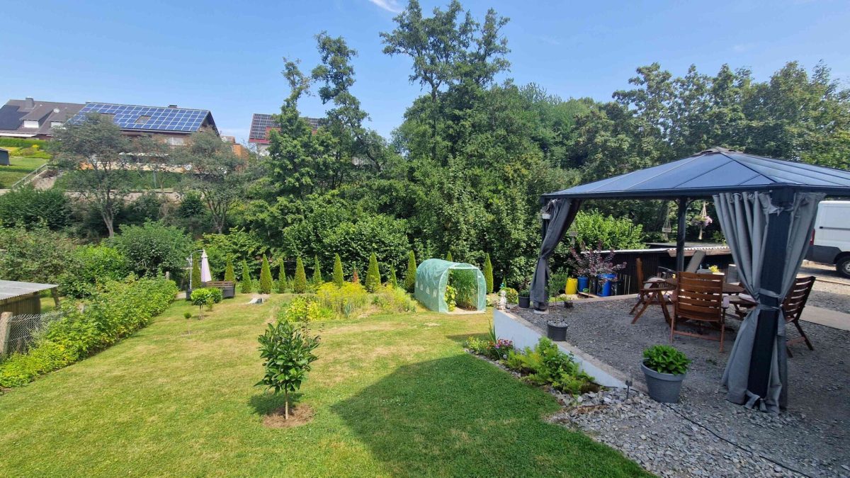 Immobilienangebot - Höxter-Fürstenau - Alle - Saniertes Einfamilienhaus in ruhiger Lage