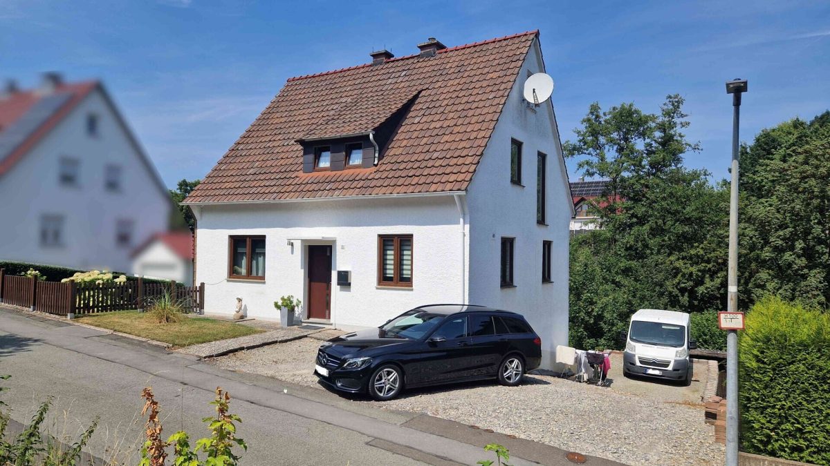 Immobilienangebot - Höxter-Fürstenau - Alle - Saniertes Einfamilienhaus in ruhiger Lage
