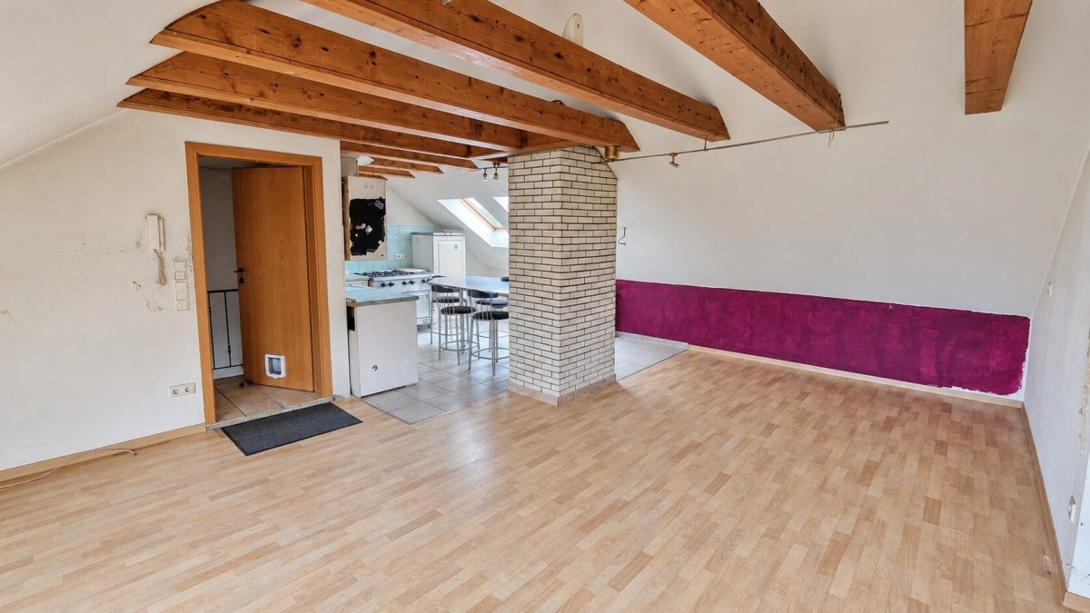 Immobilienangebot - Höxter / Fürstenau - Alle - Wohn- und Geschäftshaus mit viel Potenzial