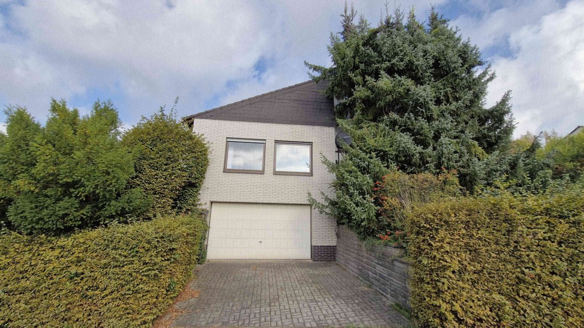Immobilienangebot - Höxter-Ottbergen - Alle - Großzügiges Einfamilienhaus
