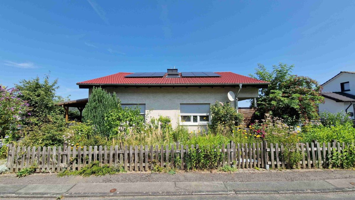 Immobilienangebot - Höxter - Alle - Charmantes Familienhaus mit Garten