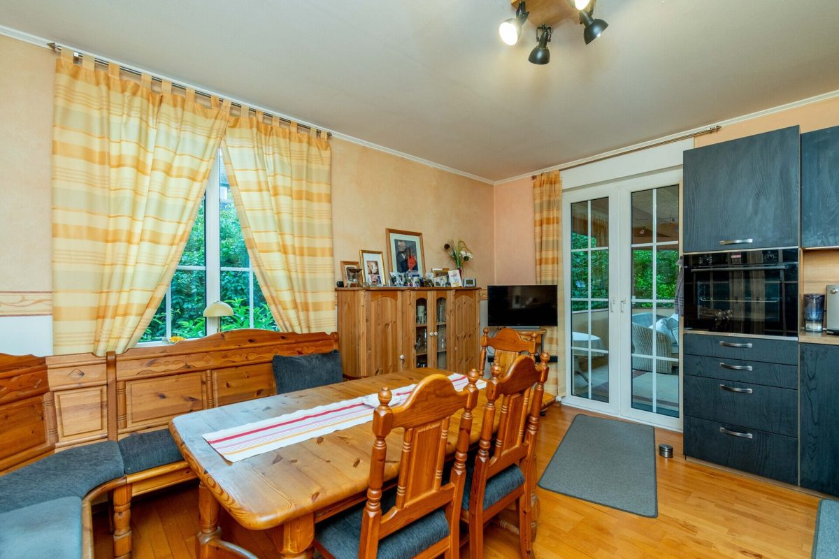 Immobilienangebot - Lemgo - Alle - Liebevoll saniertes Einfamilienhaus im historischen Baustil