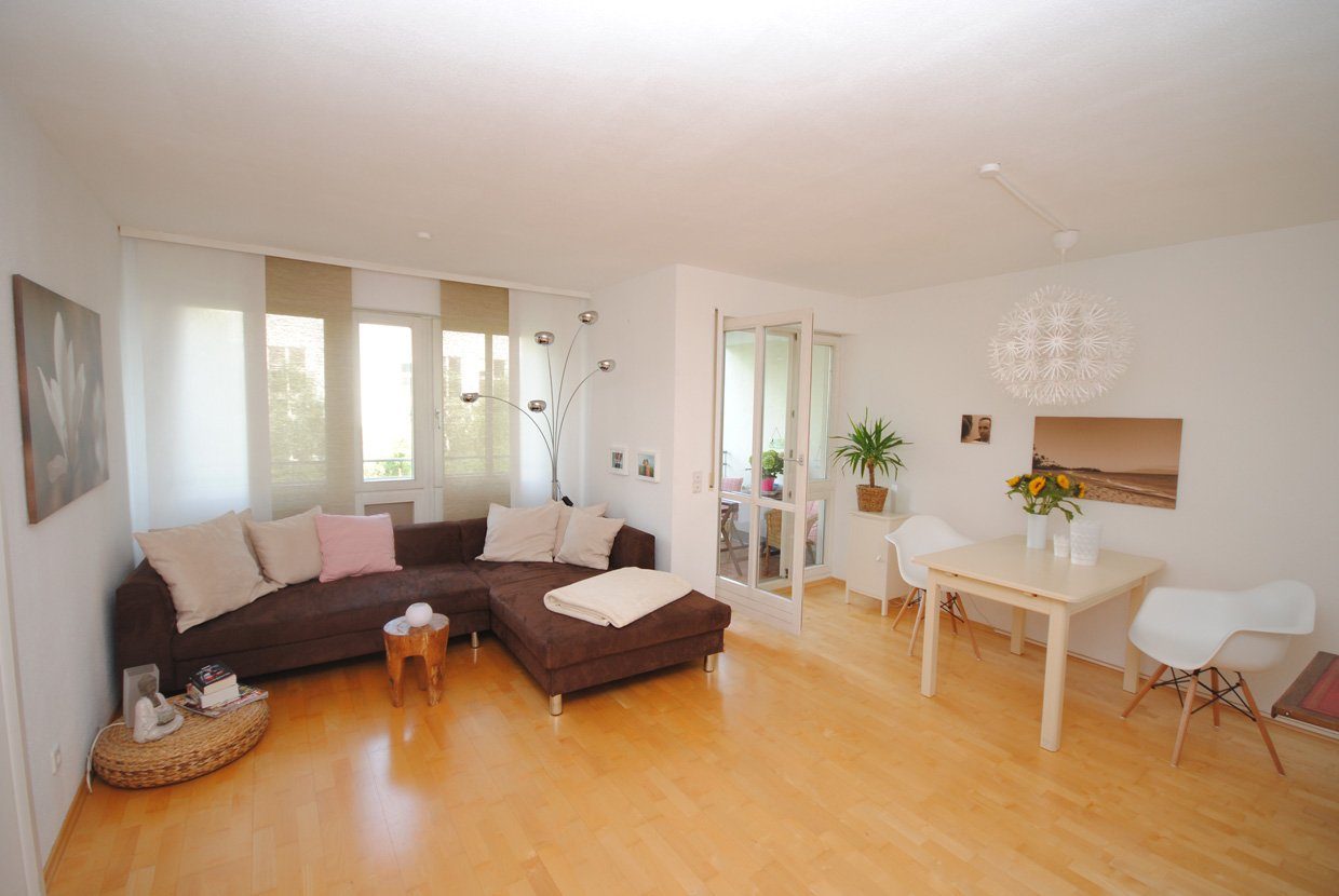 Aigner Immobilien GmbH - Immobilienangebot - 80804 München - Schwabing - Eigentumswohnung (Invest.) - Wartburgplatz: Ideal geschnittene Wohnung mit Loggia und Blick ins Grüne