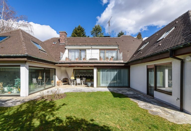 Aigner Immobilien GmbH - Immobilienangebot - 82031 Grünwald - Grünwald - Einfamilienhaus - Das gewisse Etwas mit Potential in Grünwald