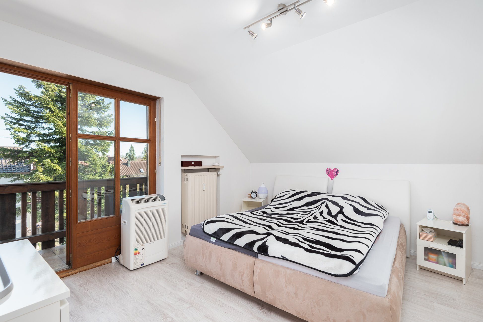 Aigner Immobilien GmbH - Immobilienangebot - 81829 München - Riem - Doppelhaushälfte - Absolut ruhig gelegen: Charmante Doppelhaushälfte mit viel Platz für 2-3 Generationen
